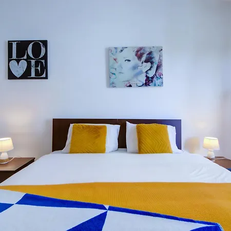 2 Bedroom With Balcony In St Julians, Pacevile, 6 By Vaganza *