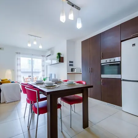 Apartment 2 Bedroom With Balcony In St Julians, Pacevile, 6 By Vaganza Saint Julian's