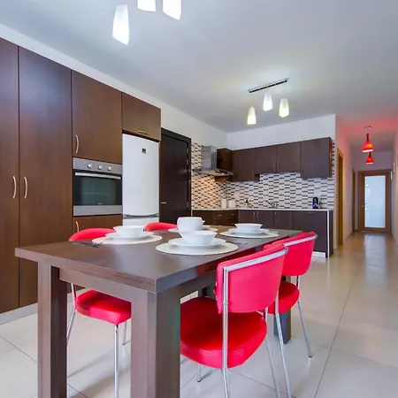 Stylish 2br With Balconies In St Julians, Paceville - 6 By Vaganza San Ġiljan