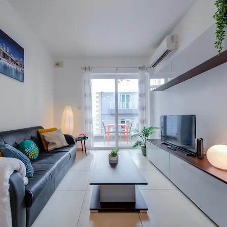 Apartman Stylish 2br With Balconies In St Julians, Paceville - 6 By Vaganza San Ġiljan