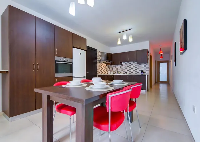 Stylish 2br With Balconies In St Julians, Paceville - 6 By Vaganza St. Julian's