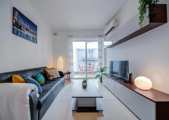 Lägenhet Stylish 2br With Balconies In St Julians, Paceville - 6 By Vaganza St. Julian's